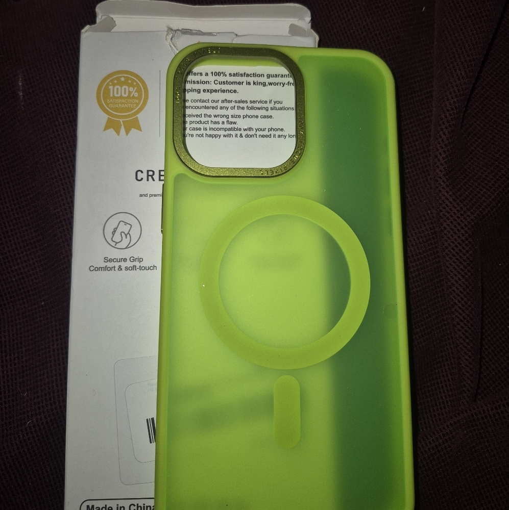 NIB Green MagSafe iPhone 13 case #iphonemagneticsafe